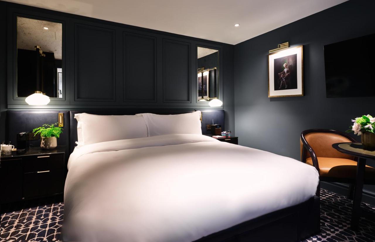 The Mayfair Townhouse - An Iconic Luxury Hotel Лондон Екстериор снимка Deluxe Room
