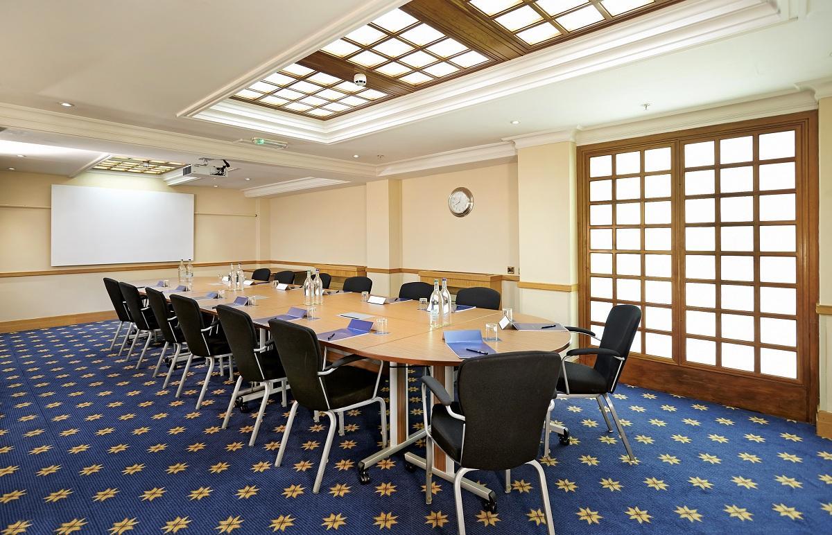 The Mayfair Townhouse - An Iconic Luxury Hotel Лондон Екстериор снимка Meeting room
